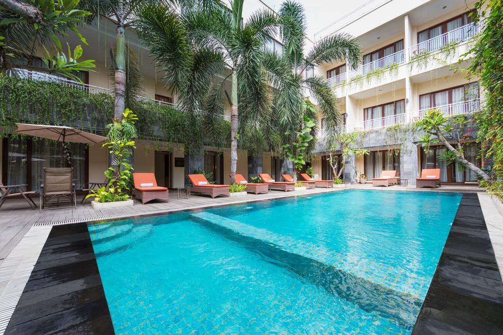 Vihan Suites Bali Kuta Lombok Exterior foto